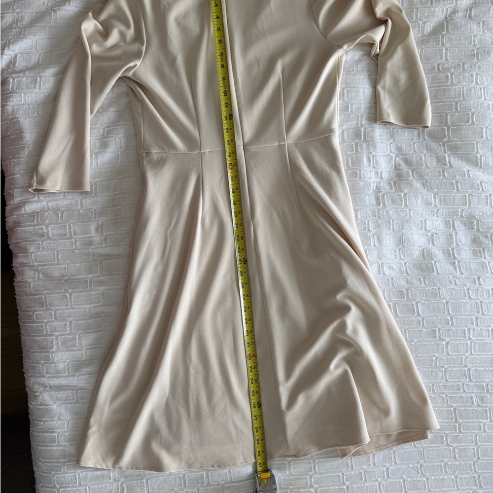 Maggy London Cream V-Neck Long Sleeve A-Line Dress - Picture 8 of 8